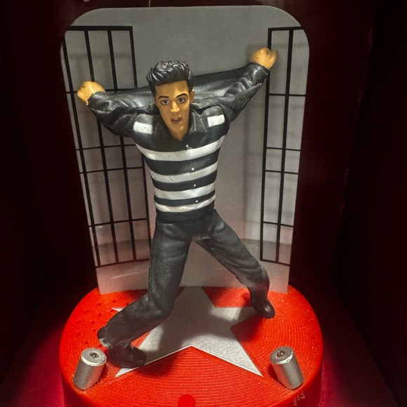 Vintage NIB Elvis Jailhouse Rock Musical Ornament Centerpiece Santa’s Best NOS - Picture 5 of 7